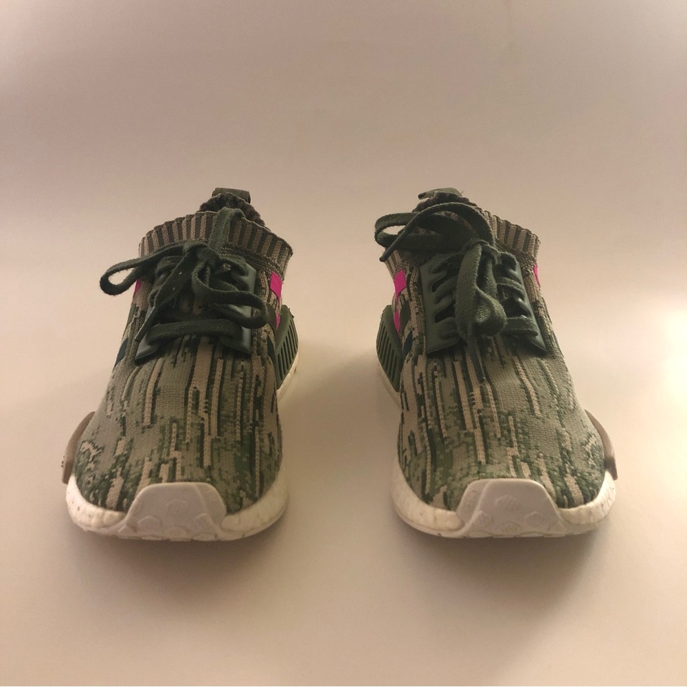 Adidas NMD R1 Size 6.5